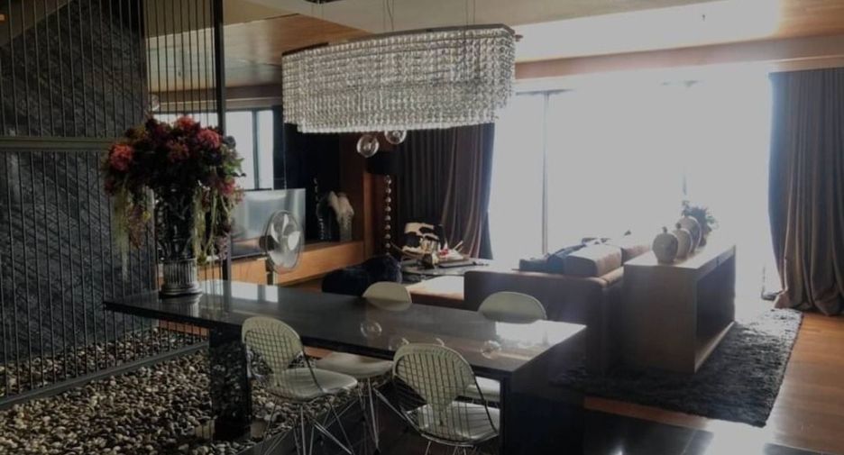 Condo en venta de 3 habitaciones en Phaya Thai, Bangkok