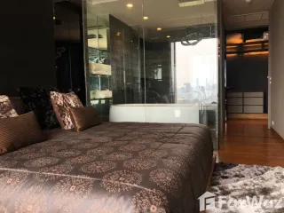For sale 3 bedrooms condo in Phaya Thai, Bangkok