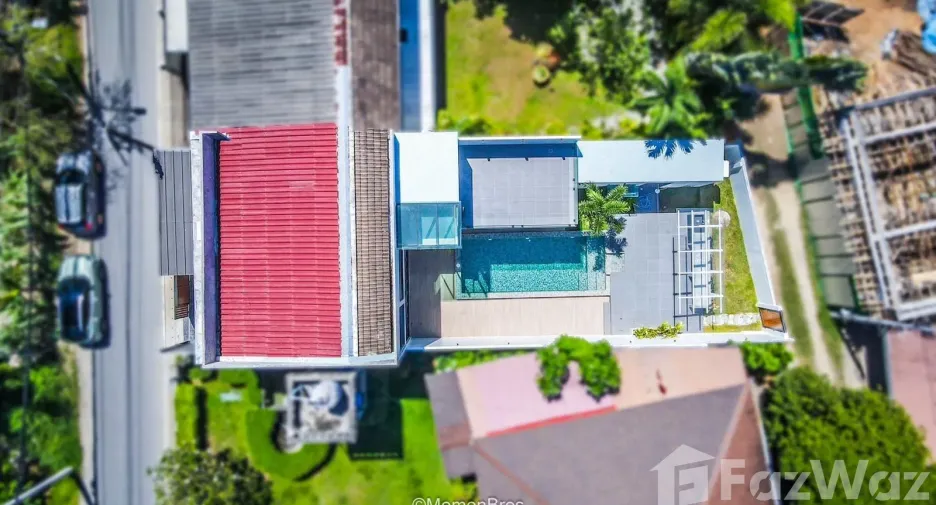 For sale 3 bedrooms villa in Mueang Phuket, Phuket