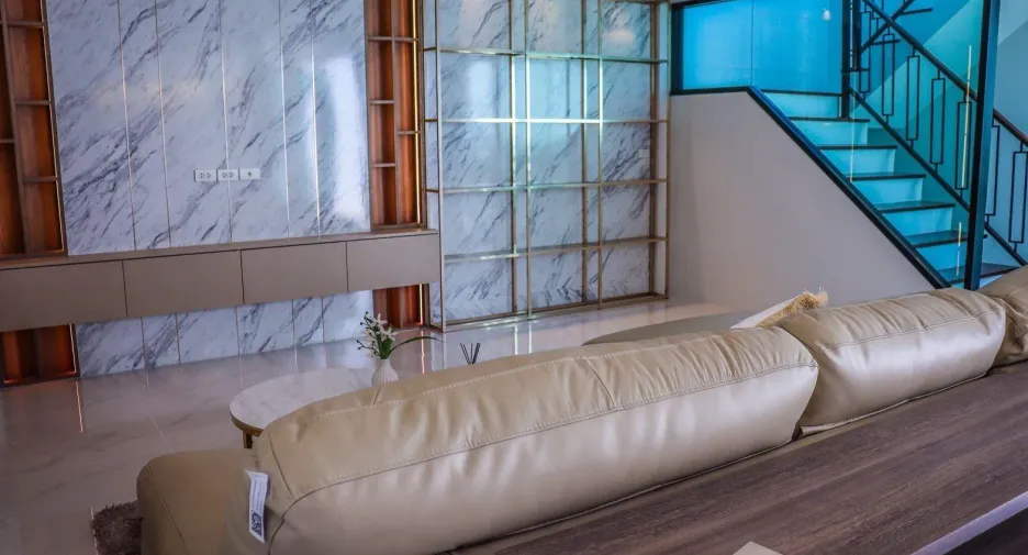 For sale 3 bedrooms villa in Mueang Phuket, Phuket