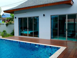 Villa zum Kauf und zur Miete mit 2 Zimmer in Mueang Phuket, Phuket