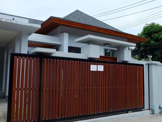 Villa zum Kauf und zur Miete mit 2 Zimmer in Mueang Phuket, Phuket