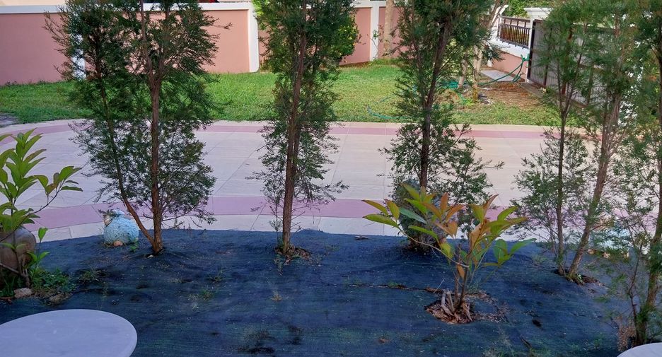 For rent 3 bedrooms house in Si Racha, Chonburi