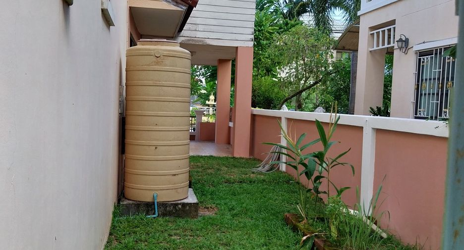 For rent 3 ベッドルーム house in Si Racha, Chonburi