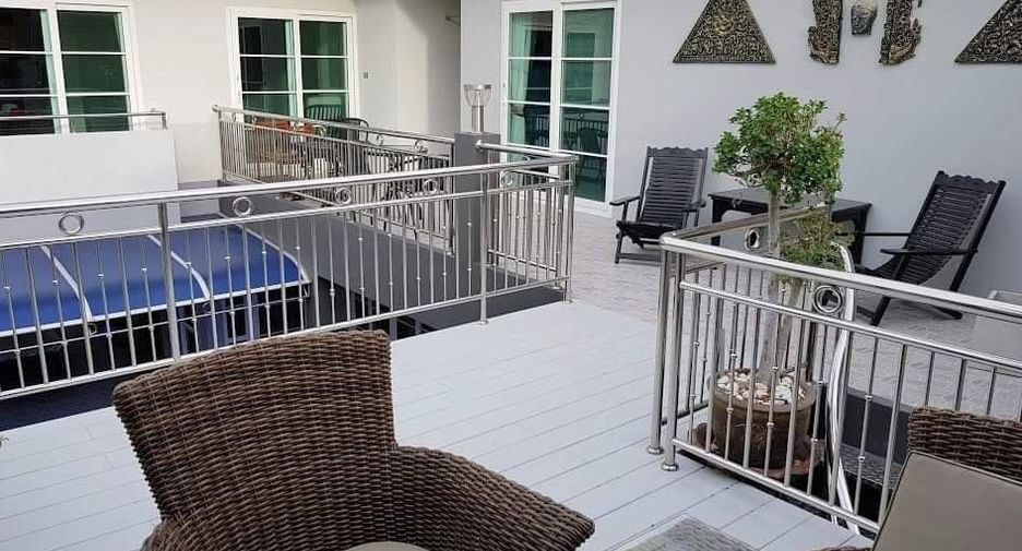 For sale 3 bedrooms villa in Bang Lamung, Chonburi