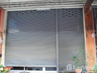 Reihenhaus zum Kauf mit 5 Zimmer in Mueang Samut Prakan, Samut Prakan