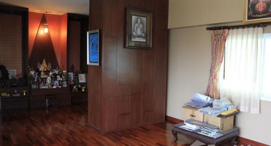 Haus zum Kauf mit 4 Zimmer in Lak Si, Bangkok