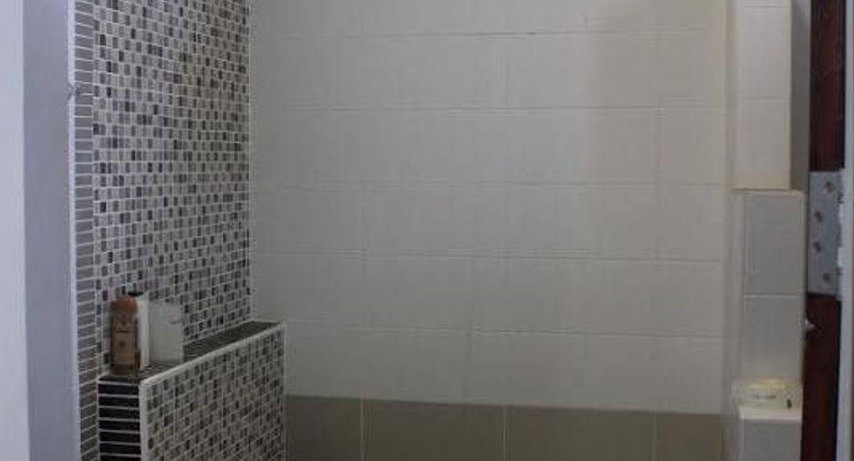 Haus zum Kauf mit 4 Zimmer in Lak Si, Bangkok