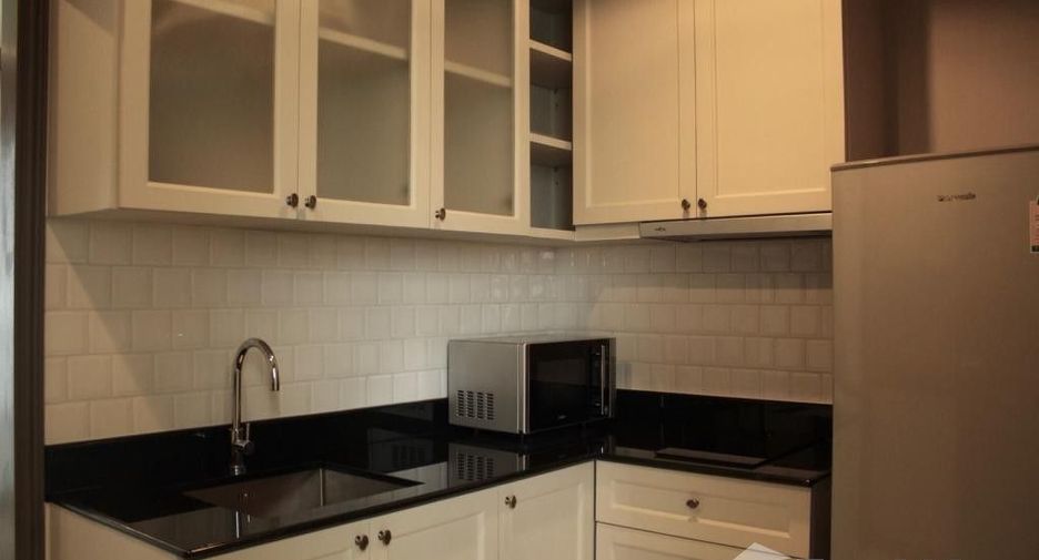 For sale 1 bed condo in Pathum Wan, Bangkok