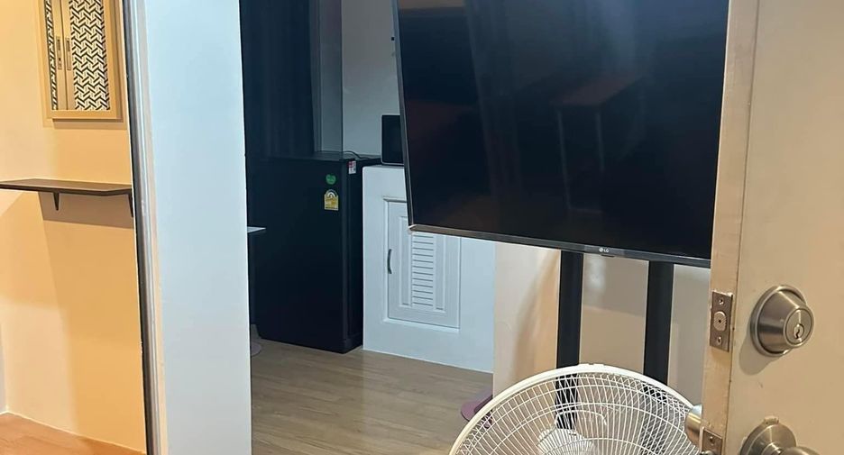 For sale studio condo in Bang Kapi, Bangkok