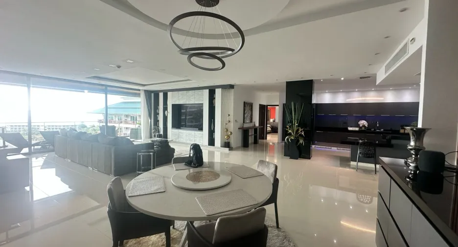 For sale 2 bedrooms condo in Bang Lamung, Chonburi