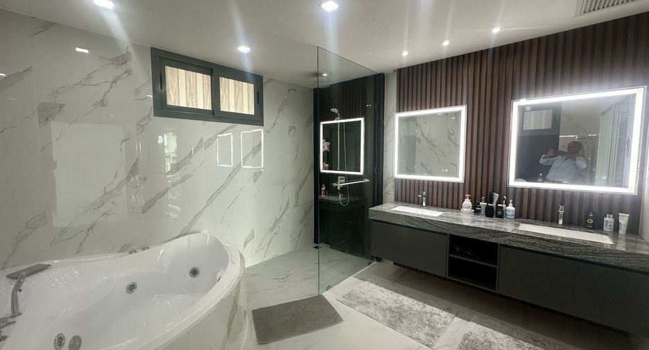 For sale 2 bedrooms condo in Bang Lamung, Chonburi