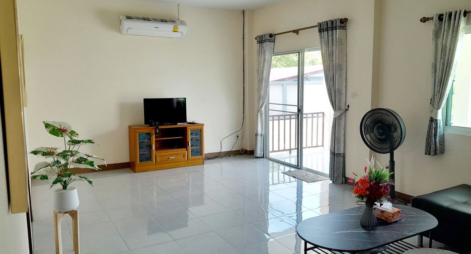 For sale 5 bedrooms house in Mueang Nakhon Pathom, Nakhon Pathom