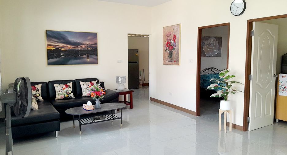 For sale 5 bedrooms house in Mueang Nakhon Pathom, Nakhon Pathom