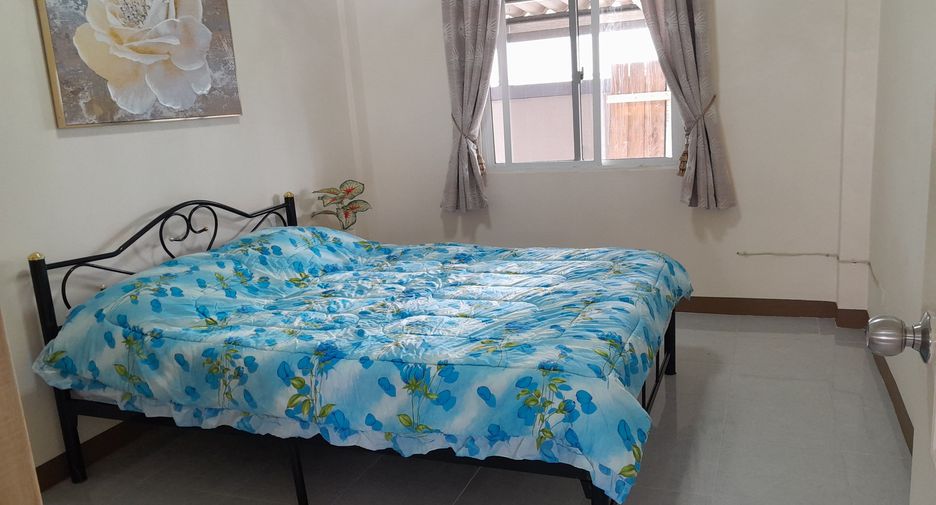 For sale 5 bedrooms house in Mueang Nakhon Pathom, Nakhon Pathom