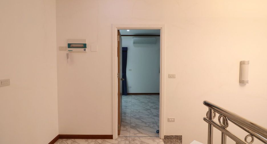 For sale 3 bedrooms house in Nong Han, Udon Thani