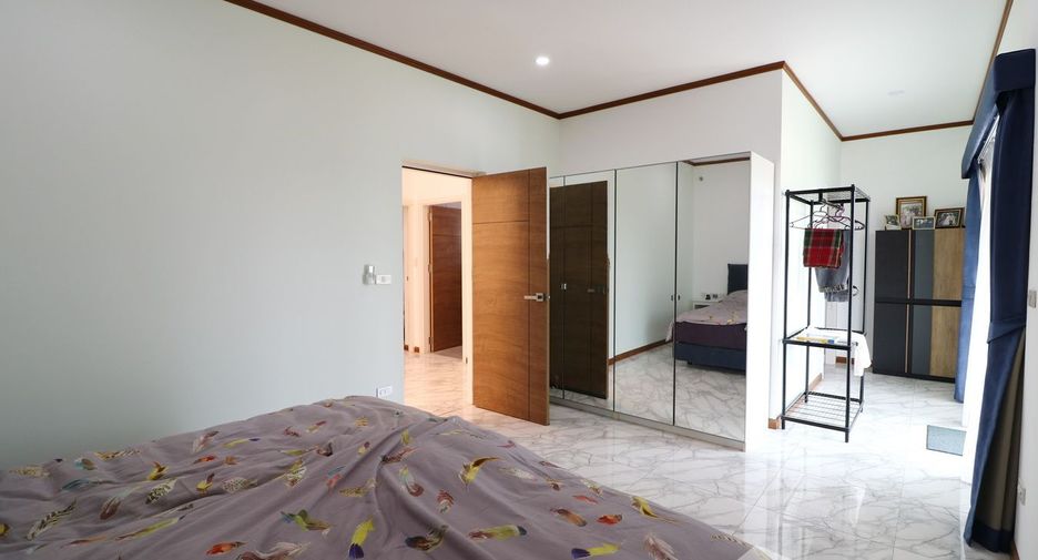 For sale 3 bedrooms house in Nong Han, Udon Thani