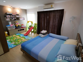 For sale 3 bedrooms townhouse in Prawet, Bangkok