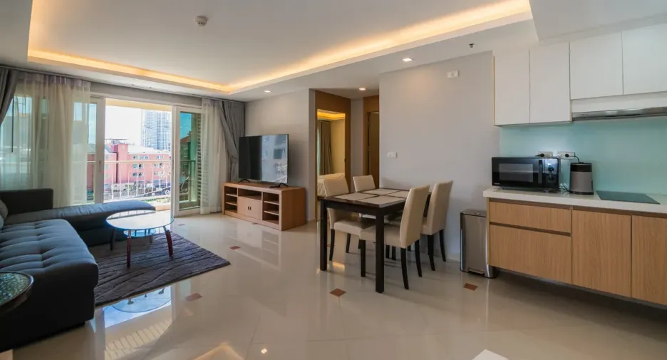 For rent 2 bedrooms condo in Bang Lamung, Chonburi
