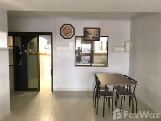 À vendre 3 chambres maison de ville à Bang Sao Thong, Samut Prakan