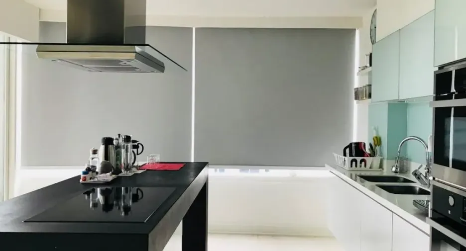 For sale 3 bedrooms condo in Watthana, Bangkok