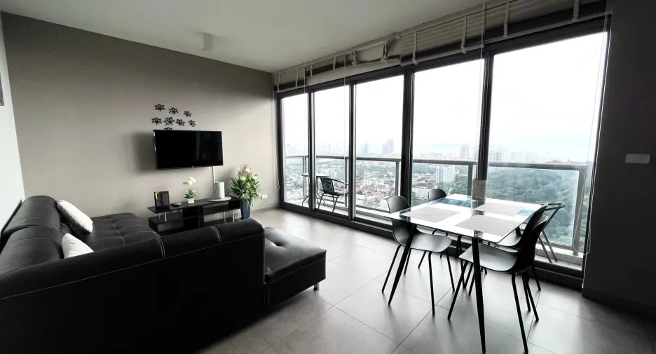 For sale 2 bedrooms condo in Bang Lamung, Chonburi