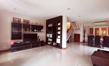 For sale 4 bedrooms house in Sai Mai, Bangkok