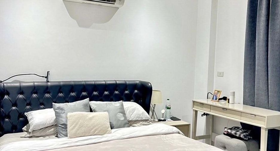 For sale 5 bedrooms house in Mueang Rayong, Rayong
