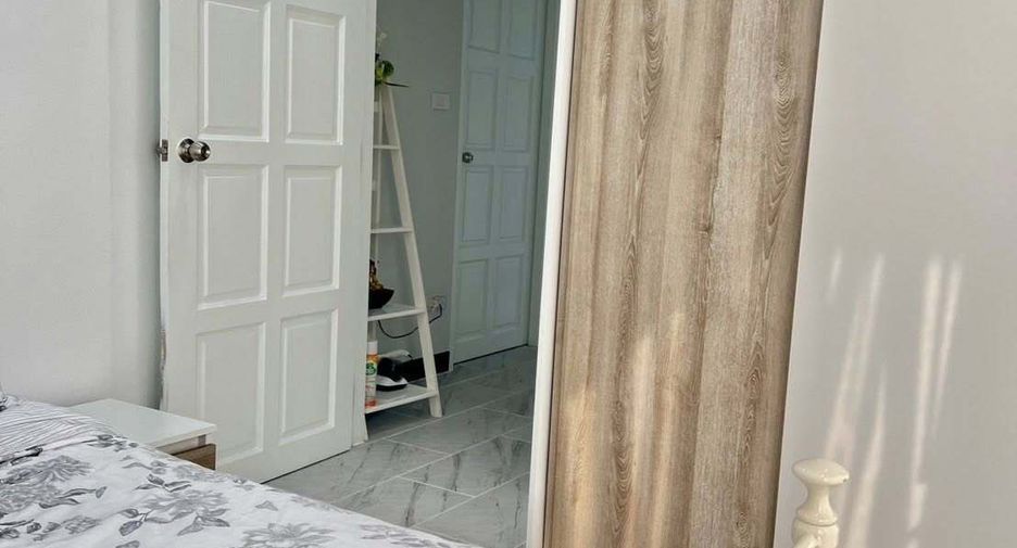 For sale 5 bedrooms house in Mueang Rayong, Rayong
