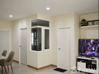 Reihenhaus zum Kauf mit 4 Zimmer in Si Racha, Chonburi