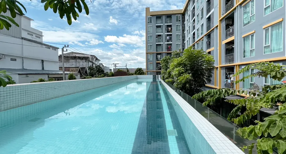 For sale 1 bed condo in Bang Kapi, Bangkok