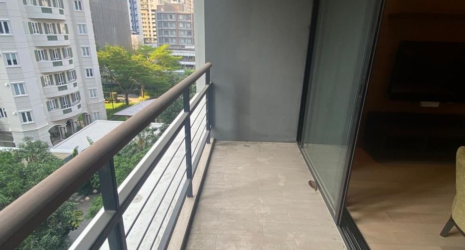 出售 2 卧室 公寓 在 Khlong Toei, 曼谷