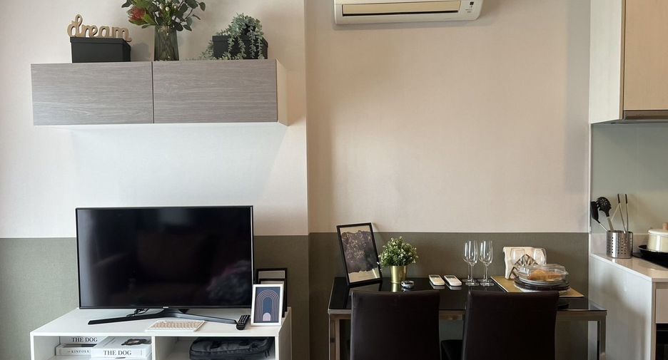 For sale 1 bed condo in Si Racha, Chonburi