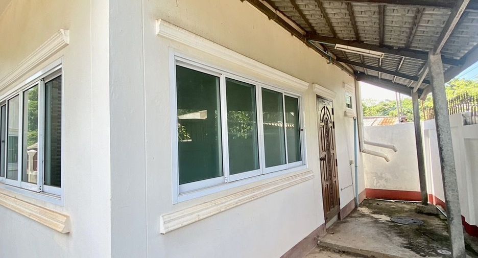 出售 4 卧室 独立屋 在 Mueang Udon Thani, Udon Thani
