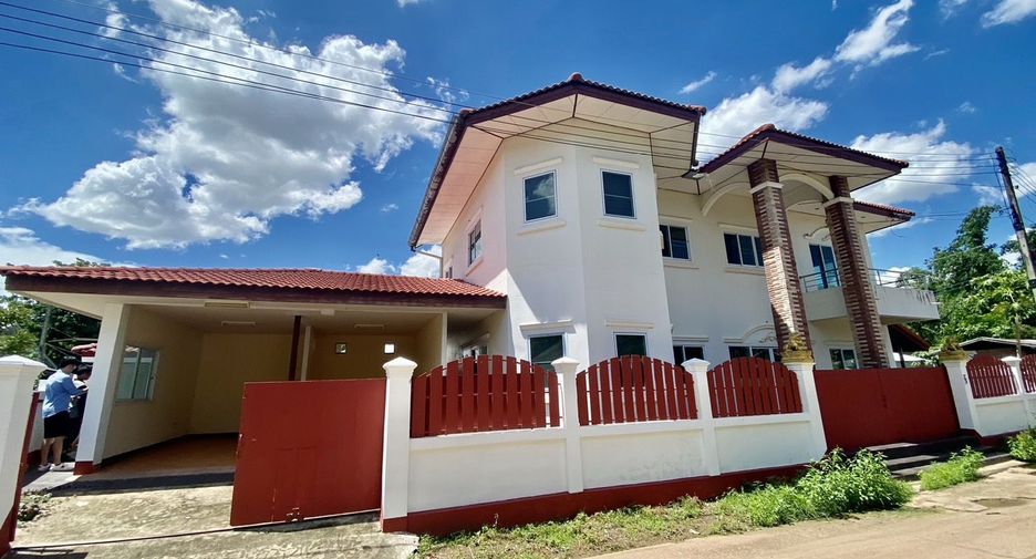 出售 4 卧室 独立屋 在 Mueang Udon Thani, Udon Thani