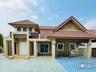 For sale 3 bedrooms house in Bang Lamung, Chonburi