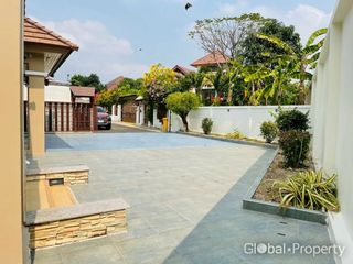 For sale 3 bedrooms house in Bang Lamung, Chonburi