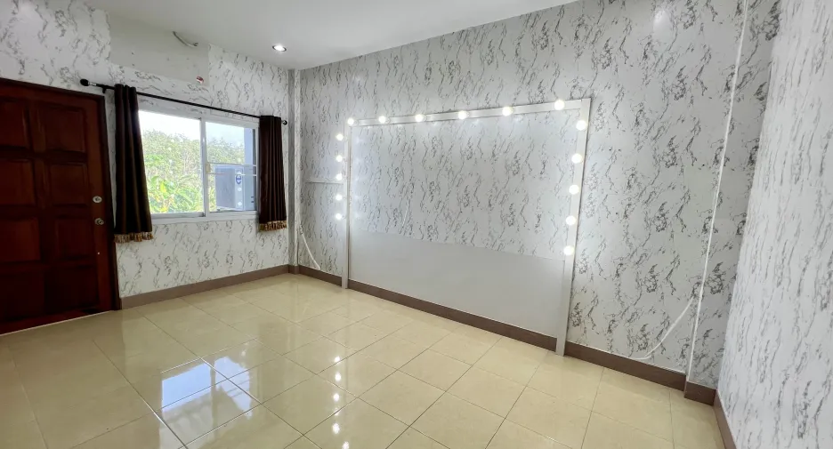 For sale and for rent 3 bedrooms house in Bang Kaeo, Phatthalung