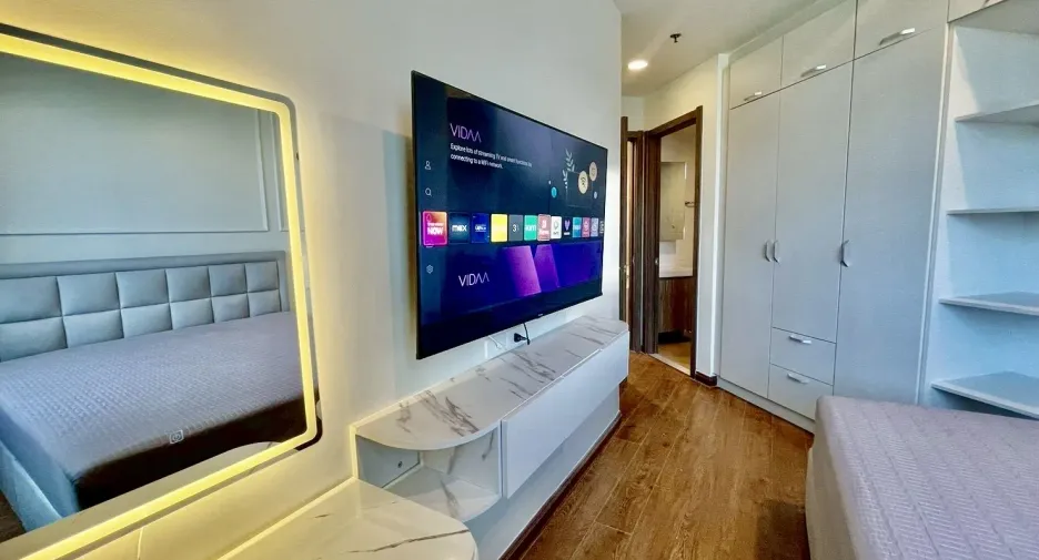 For sale and for rent 2 bedrooms condo in Huai Khwang, Bangkok