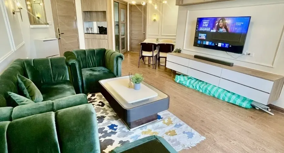For sale and for rent 2 bedrooms condo in Huai Khwang, Bangkok