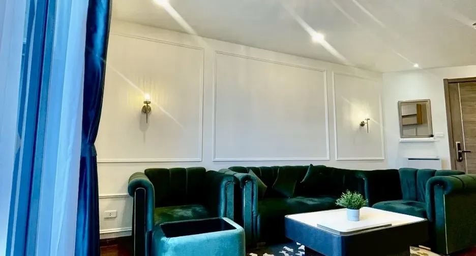 For sale and for rent 2 bedrooms condo in Huai Khwang, Bangkok