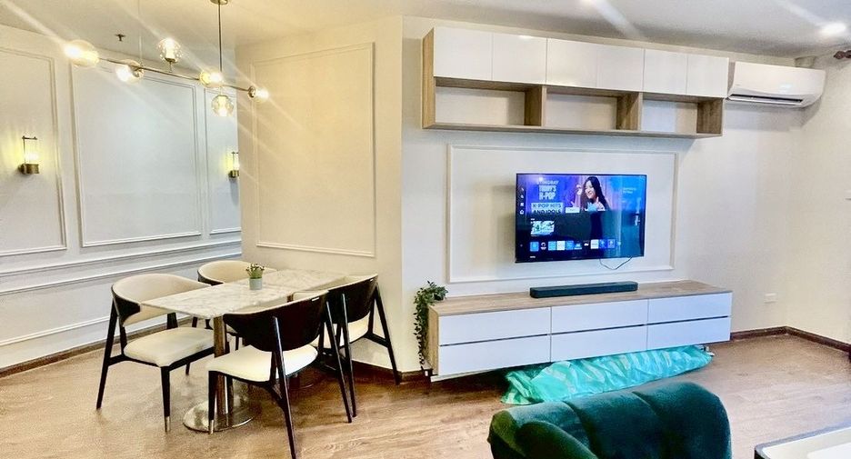 Condo en venta y en alquiler de 2 habitaciones en Huai Khwang, Bangkok