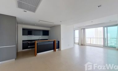 For sale 3 bedrooms condo in Sathon, Bangkok