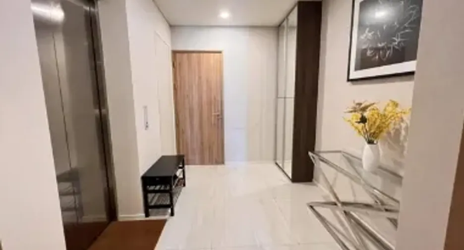 For sale and for rent 2 bedrooms condo in Watthana, Bangkok