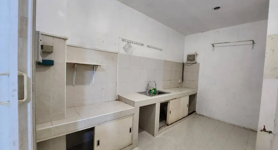 For sale 3 bedrooms house in Lat Krabang, Bangkok