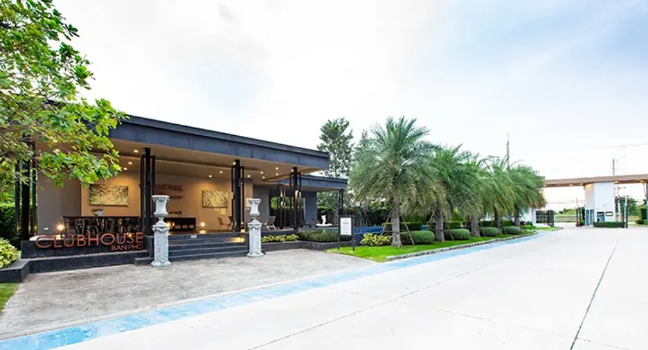 Haus zur Miete mit 3 Zimmer in Ban Pho, Chachoengsao