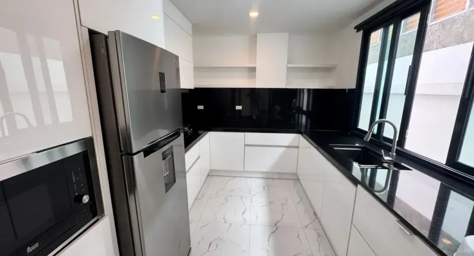 For sale 3 bedrooms villa in Thalang, Phuket