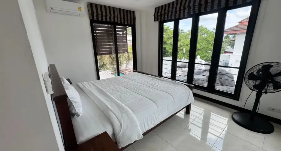 For sale 3 bedrooms villa in Thalang, Phuket