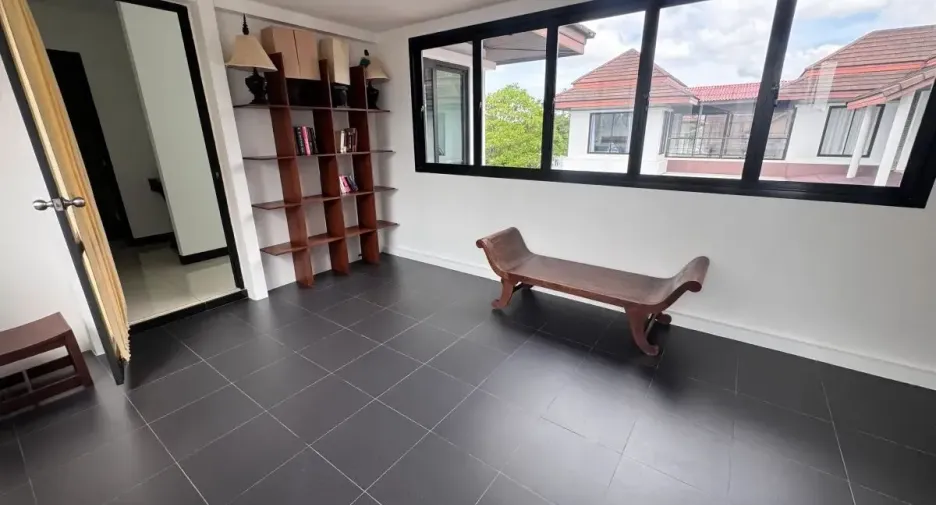 For sale 3 bedrooms villa in Thalang, Phuket