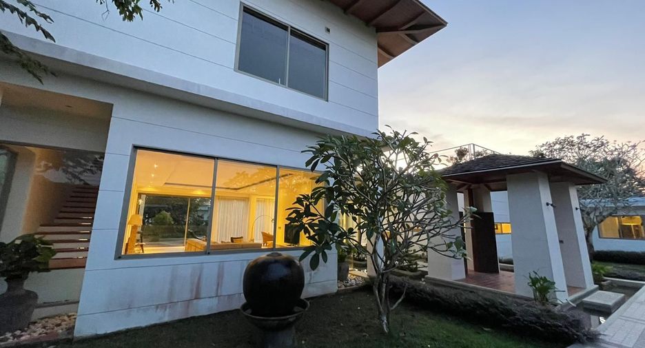 À vendre 5 chambres villa à Thalang, Phuket